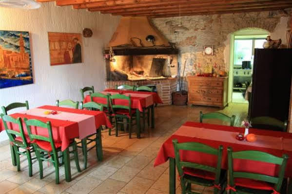 Casa Romantica La Parenzana Bed & Breakfast 3*