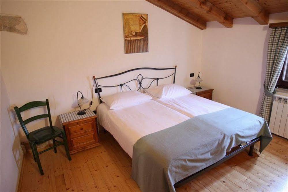 Bed & Breakfast Casa Romantica La Parenzana