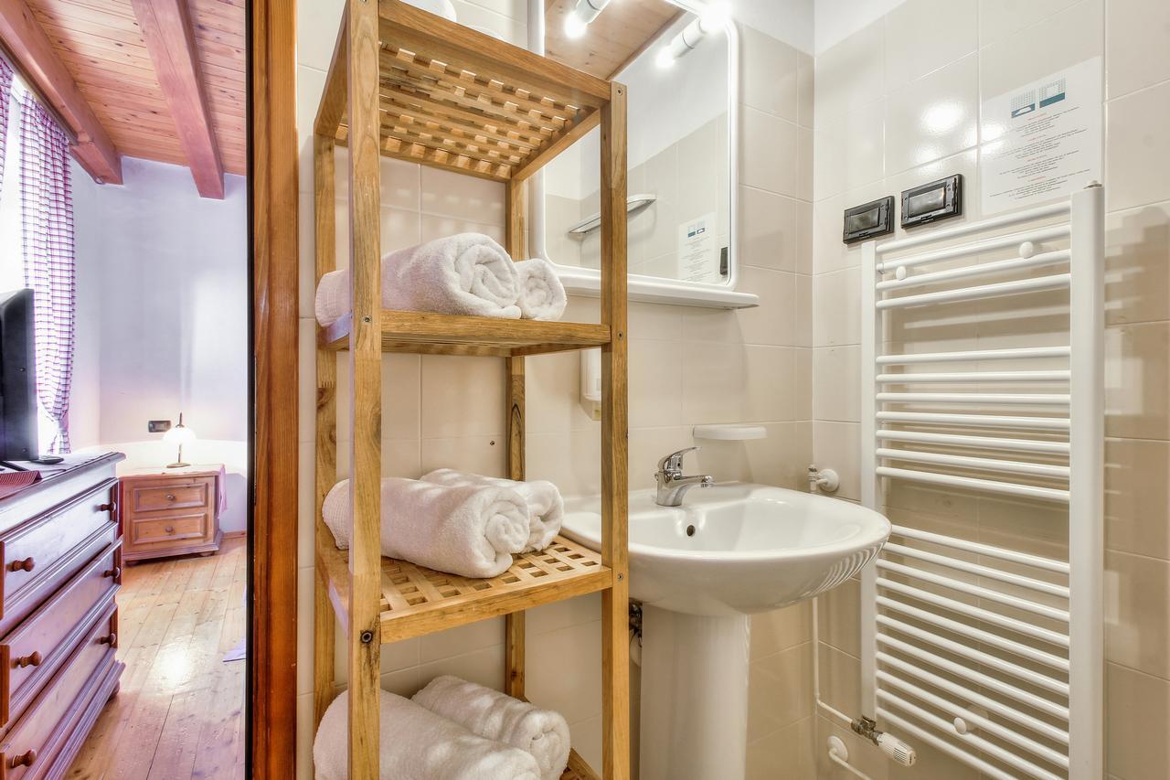 Bed & Breakfast Casa Romantica La Parenzana