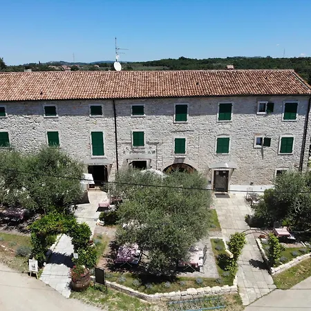 Casa Romantica La Parenzana Buje Esterno foto