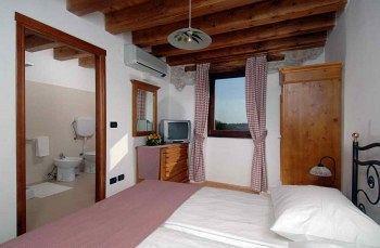 Bed & Breakfast Casa Romantica La Parenzana